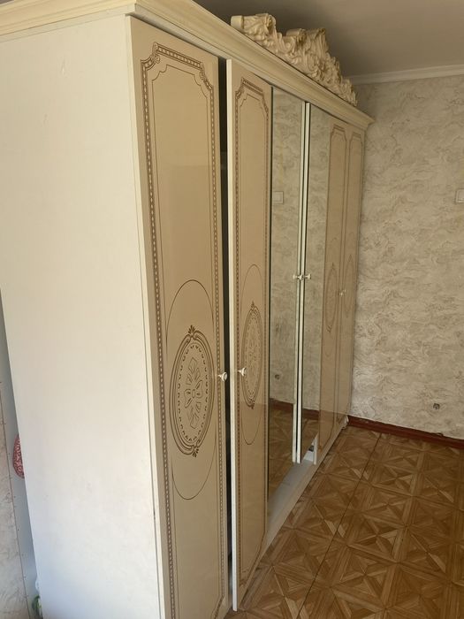Спалный и шифонер сатамын