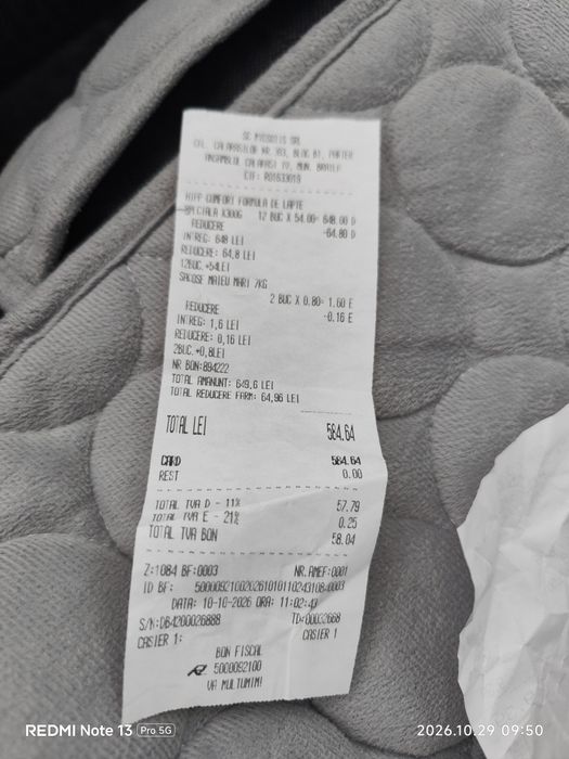 Lapte praf pentru copii noi născuți îl vând că am luat prea mult și pediatra mea dat alt lapte am 7 cuti
