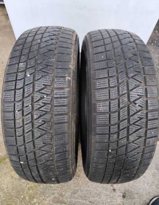 Anvelope 225 65 R17 iarna  kumho