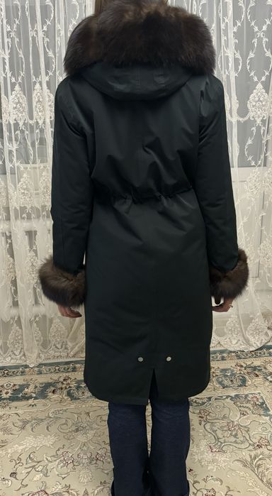 Парка с натуральным мехом