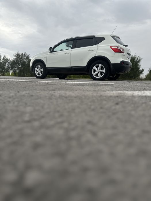 Продам Nissan Qashqai