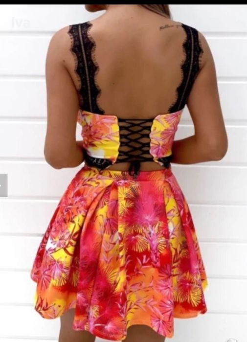 Различни рокли , S-M-L размер