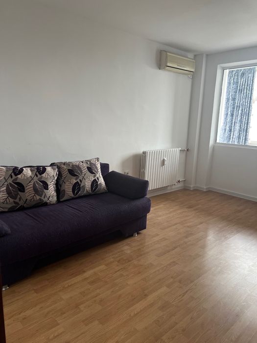 Garsoniera Far Etaj 2 din 4- vedere panoramica