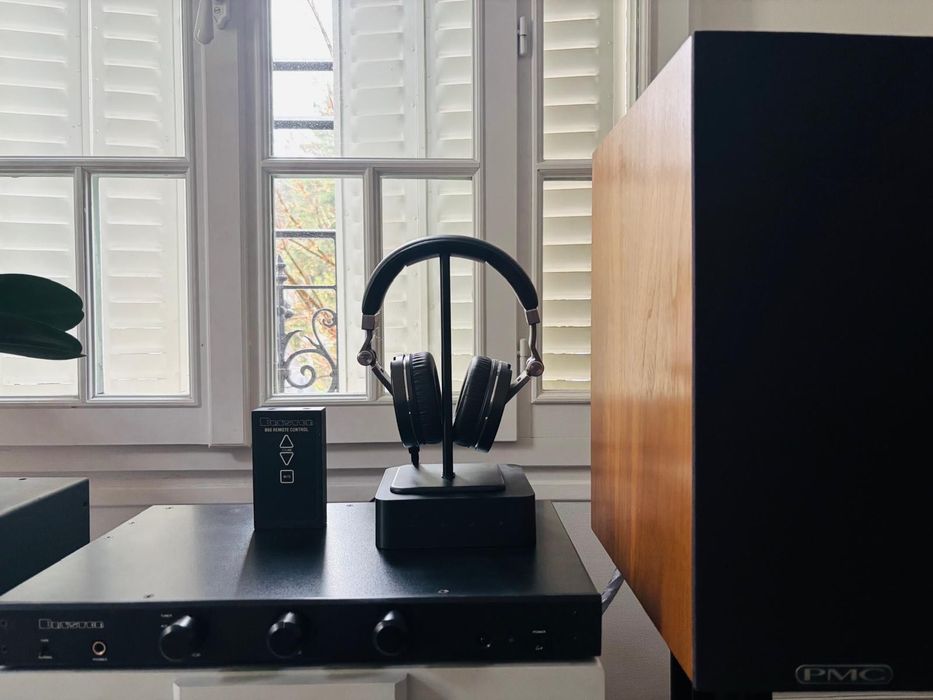 Bryston B60R amplificator integrat