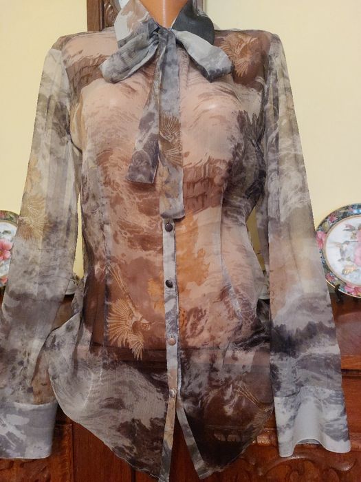 Camașa de lux din matase naturala  100%, noua, superba