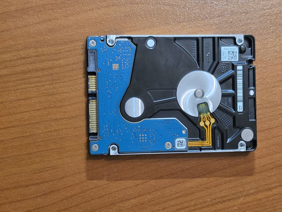 Хард диск 1Tb 2,5" от лаптоп