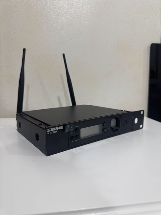 2× microfoane wireless Shure GLXD4+