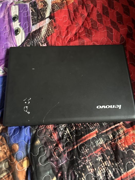 Ноутбук lenovo. .