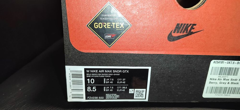 Nike Air Max SNDR  GTX, номер 42