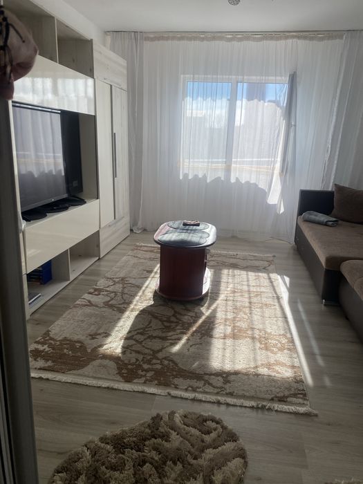 Vand garsoniera cet