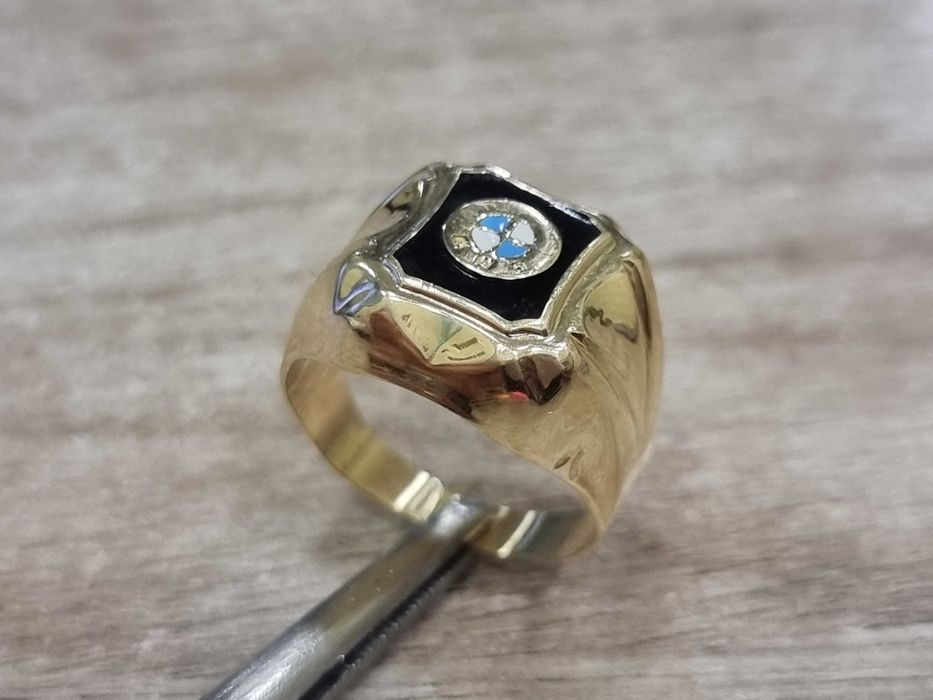 Мъжки златен пръстен /Емблема на BMW