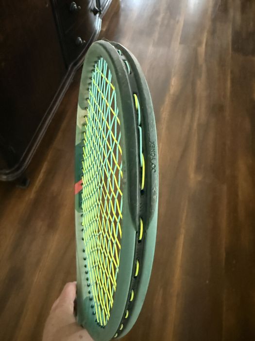 Yonex racheta Percept 100 maner 2 300g