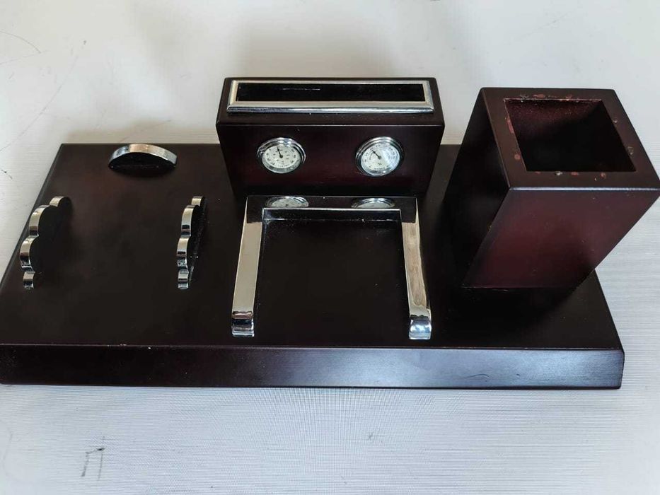 Подставка для ручек новая