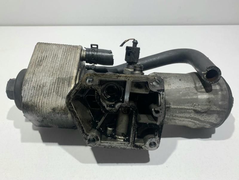 Carcasa filtru ulei / termoflot Audi A4 8K2, B8 045115389K 2.0 tdi cag