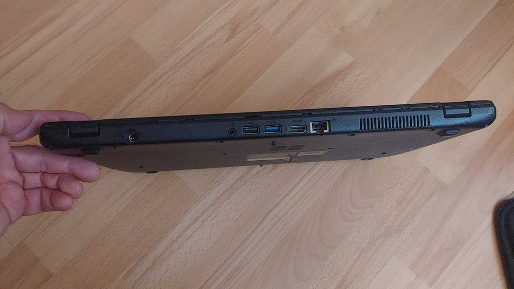 Laptop Acer Aspire ES1 -531 SSD 120Gb