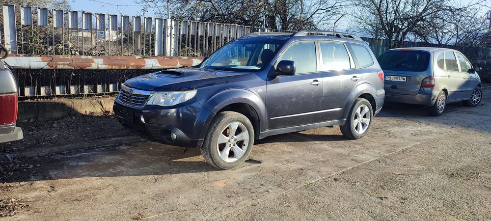 Subaru Forester 2.0 Dizel 147 k 2011г джипа се продава на части