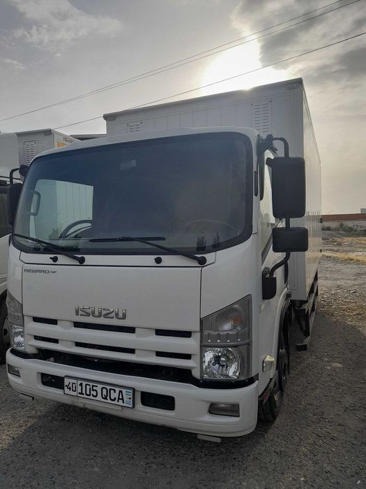 ISUZU CNG сотилади.