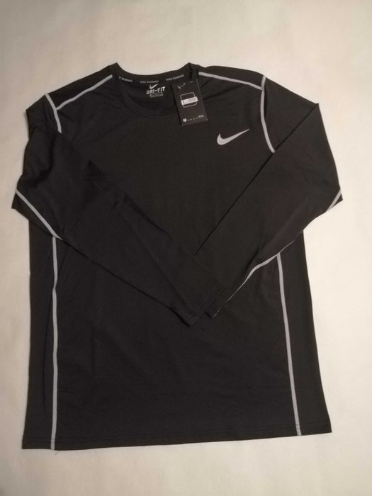 Рашгард 5 в 1 Nike чёрный