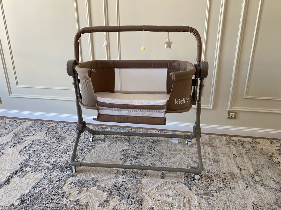 Продам манеж кроватку