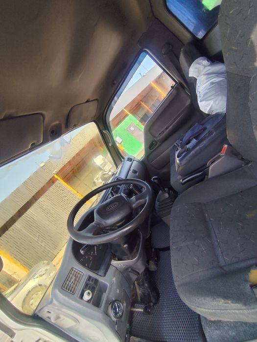 Продам Киа Бонго Фронтиер 2001г