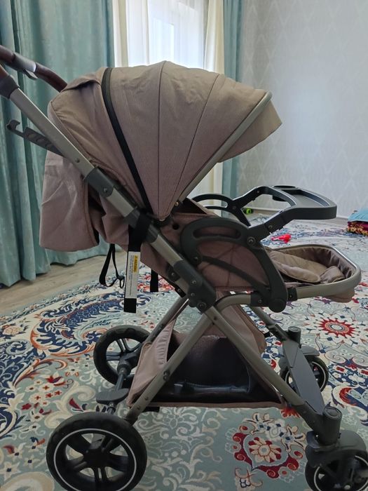 Коляска детская в отличном состоянии