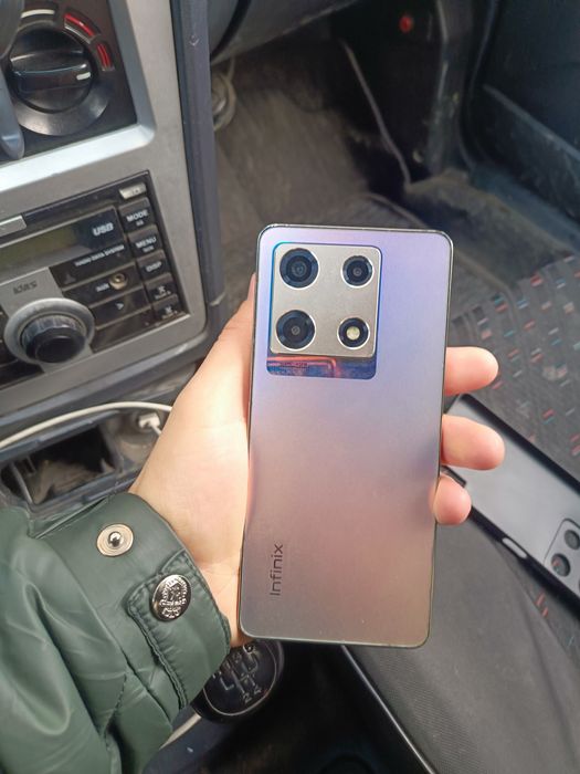 Infinix Note 30 Pro 8/256 GB sotiladi