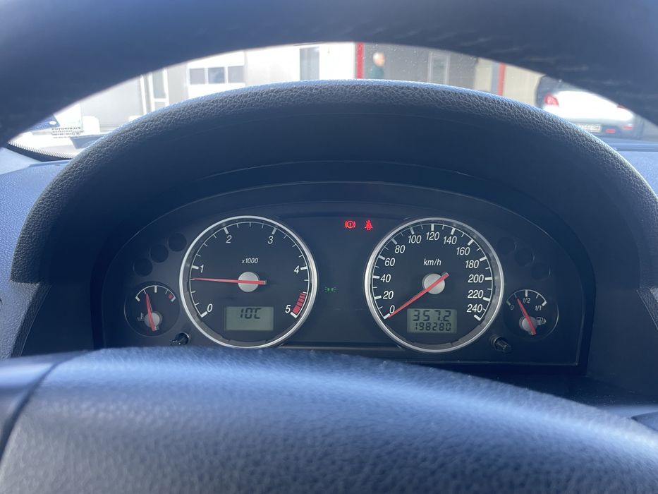Продава се FORD MONDEO MK3
