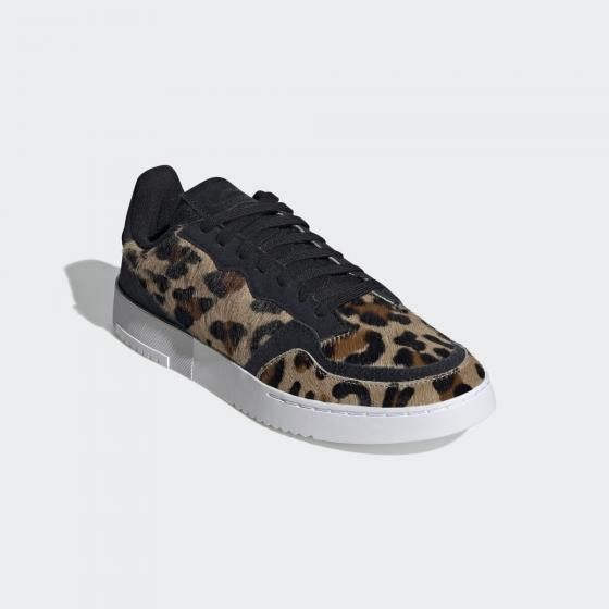 Кроссовки Adidas