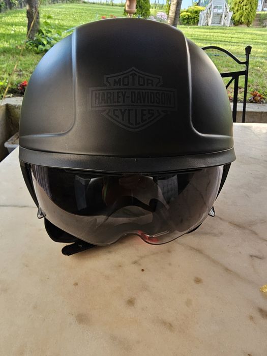 Vând casca moto Harley Davidson