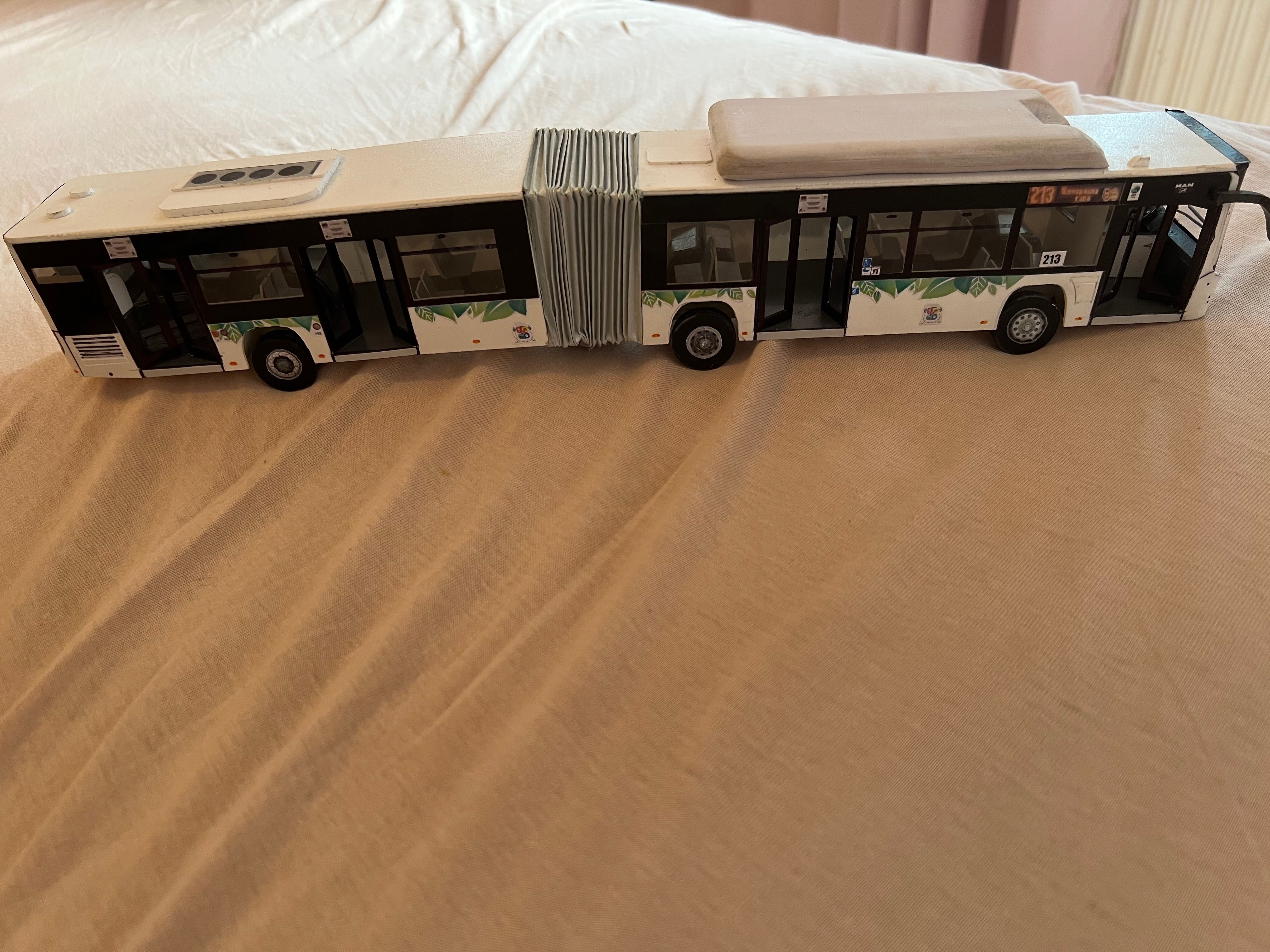 Автобус макет играчки с. Балша • OLX.bg