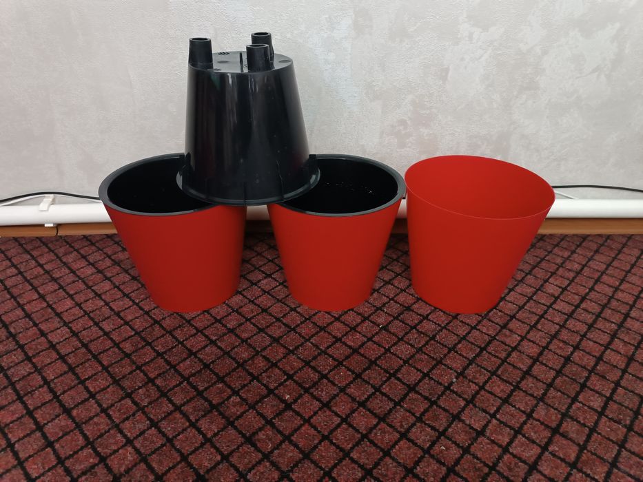 Продаю цветочные горшки