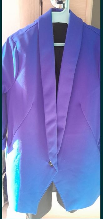 Продам женские  вещи