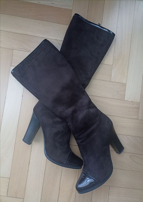 Високи велурени ботуши, 36
