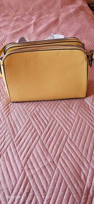 Спортно-елегантни чанти