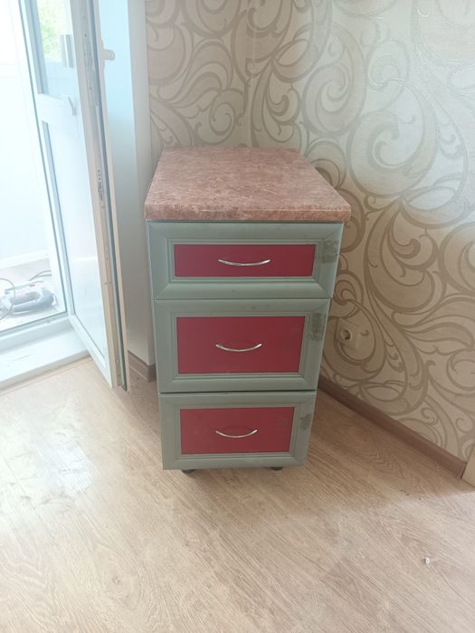 Тумба для вещей, самовывоз