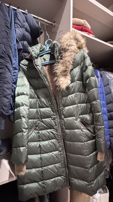 Зимний пуховик продам