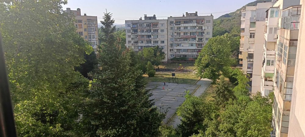 Продава се Четиристаен апартамент в Провадия - 106 кв.м за 519 €/кв.м - Снимка #2