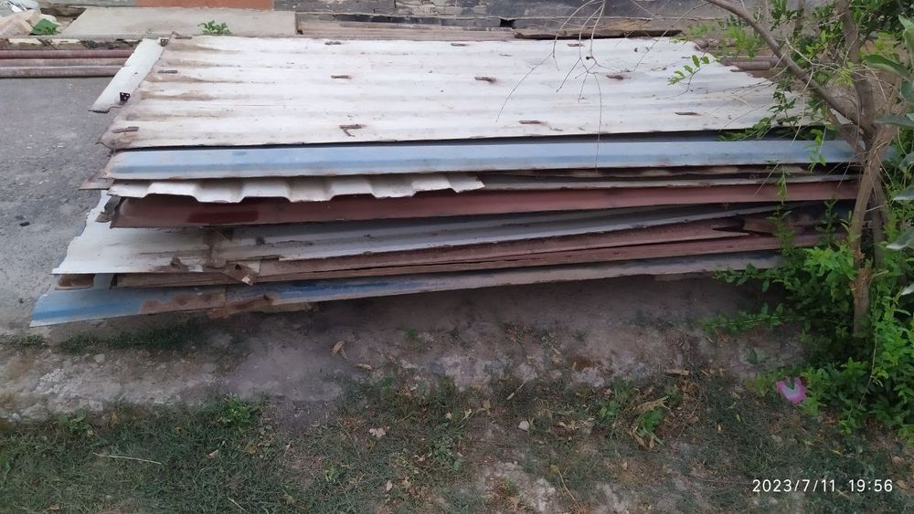 Контейнер листлари сотилади.