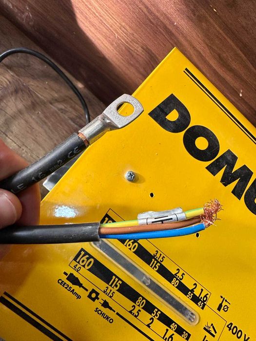 Електрожен Domus 210CU - Deca НОВ