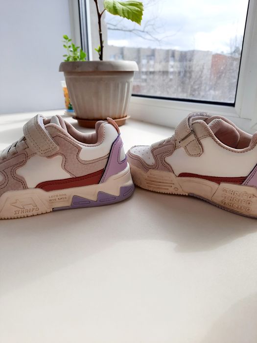 Кросы для девочки