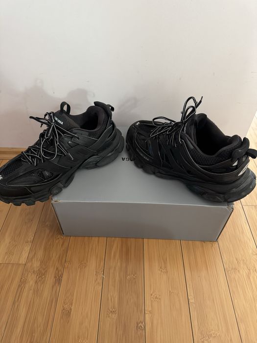 Balenciaga Track