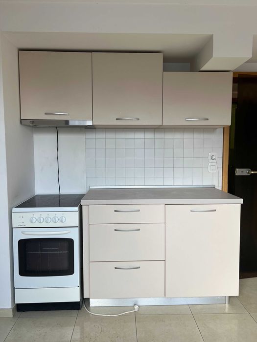 Кухня и оборудване