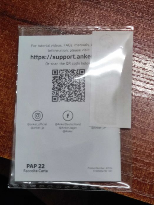Anker 313 A2524 Wireless Power Bank безжично зарядно за телефон NEW стенд стоящо зарядно
