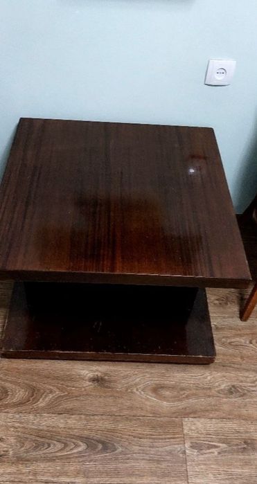Продается дубовый стол
