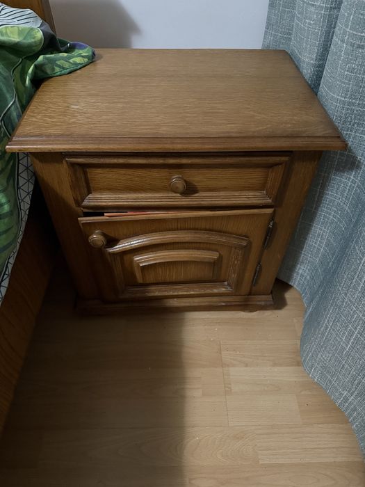 Vand set dormitor LEMN MASIV cu SALTEA Jysk