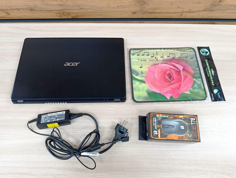 Acer, Core i3-10Th, SSD 256Gb, Ram 8Gb, Full HD IPS