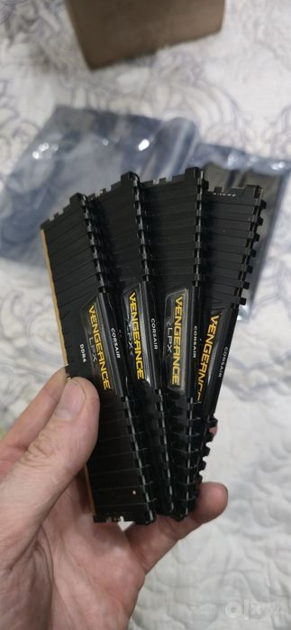 Ddr4 XPG 16gb-32gb  4133MHZ cl19 2x8 , 4X8