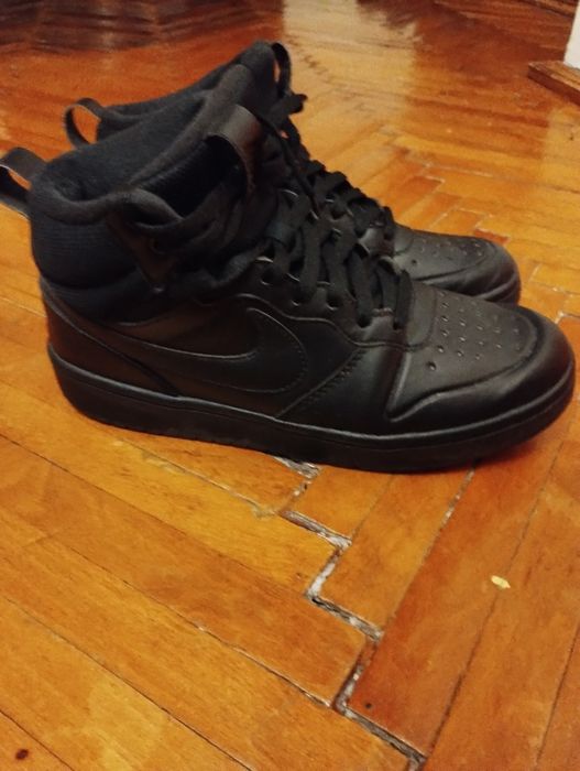 Nike negri originali