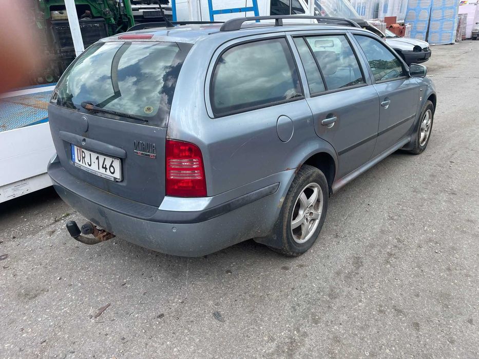 Шкода октавия 1.9TDI 4X4 / Skoda Octavia 1.9TDI 4X4 на части