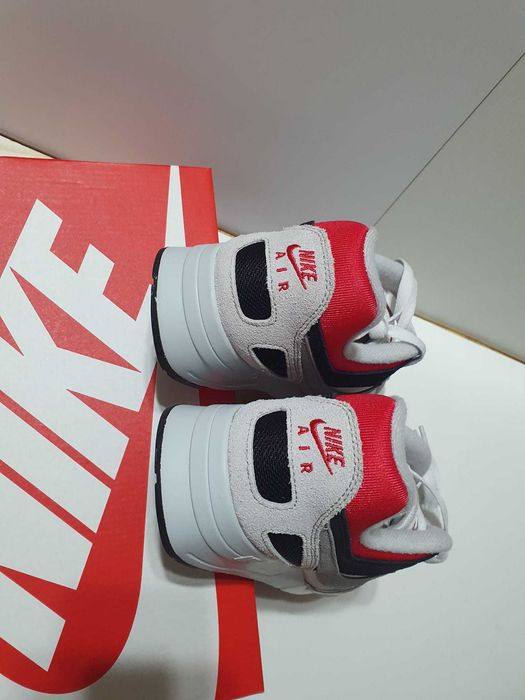 Nike Pegasus masura 41 originali noi in cutie